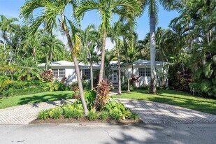 1099 NE 97th St in Miami Shores, FL - Building Photo