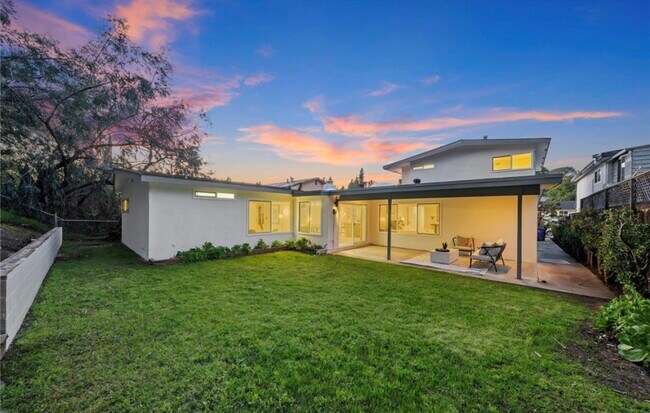 5253 Countryside Dr in San Diego, CA - Building Photo - Building Photo
