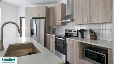 2800 Milan Ct in Birmingham, AL - Building Photo - Building Photo