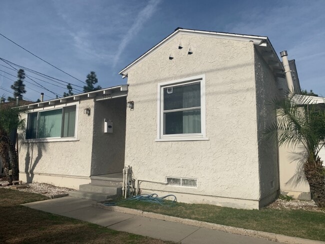 7973 Harper Ave in Downey, CA - Building Photo - Building Photo