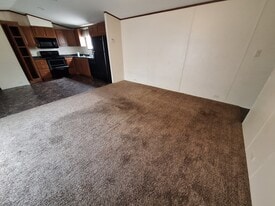 1134 Kelly Dr in Hinesville, GA - Building Photo