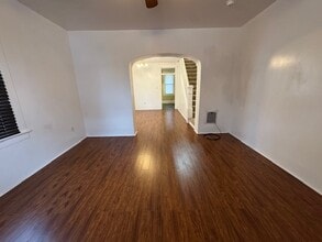 134 E Smithfield St in Mount Pleasant, PA - Building Photo - Building Photo