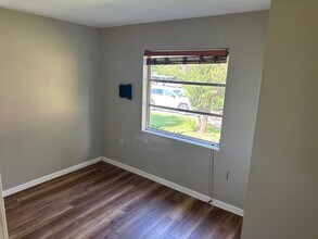 3 N Wadsworth Ave in Beverly Hills, FL - Building Photo - Building Photo