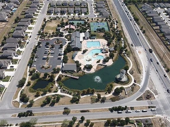 8745 Ironwood Hill in San Antonio, TX - Building Photo