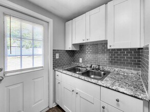 2844 Homewood St in Clearwater, FL - Building Photo - Building Photo