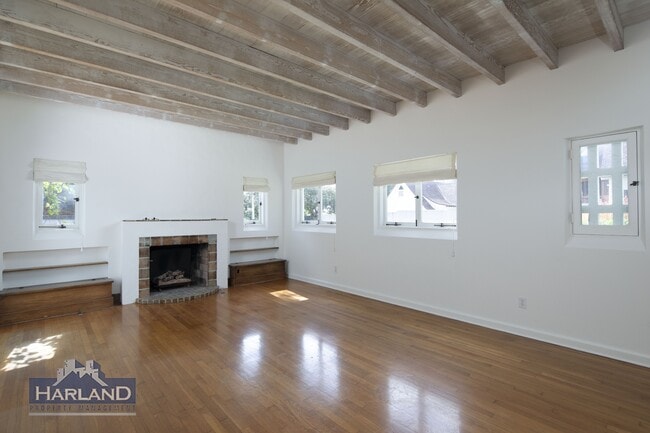 409 Dunemere Dr in San Diego, CA - Building Photo - Building Photo