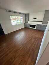 221 Wedgewood Dr in Lincoln, NE - Building Photo - Building Photo