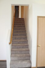 33031 NW Meersburg St in Scappoose, OR - Building Photo - Building Photo