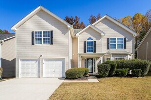 4097 Rosebud Park Dr in Snellville, GA - Building Photo