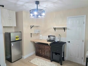 287 NE 118th Terrace in Miami, FL - Building Photo - Building Photo