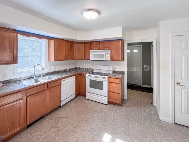 43 Adams Way in Middleton, NH - Building Photo - Building Photo