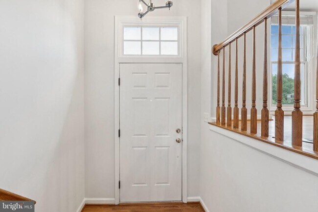 1788 Paisley Ct in Vienna, VA - Building Photo - Building Photo