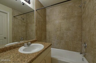 501 Redd Rd in El Paso, TX - Building Photo - Building Photo