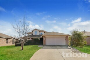 1526 Fairfield Dr in Forney, TX - Building Photo