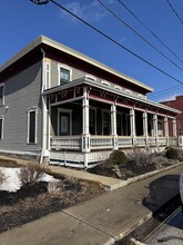 38111 W Spaulding St, Unit Downtown Willoughby in Willoughby, OH - Foto de edificio - Building Photo