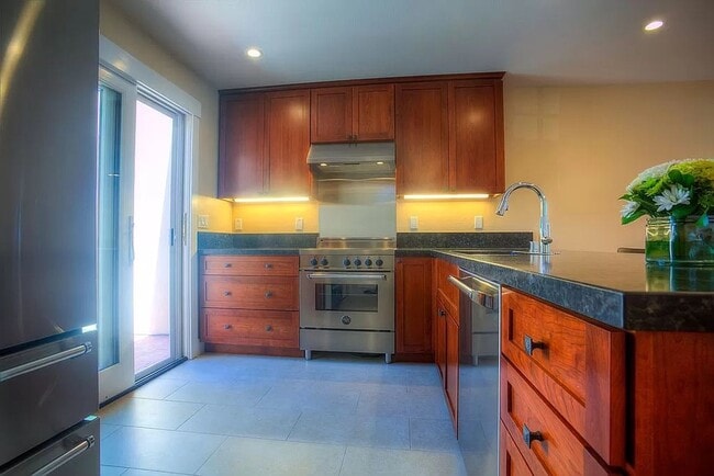 property at 1106 Clinton St