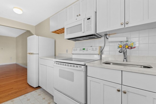 164 Salem St in Boston, MA - Building Photo - Building Photo