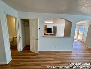 11110 Montague Trail in San Antonio, TX - Building Photo - Building Photo