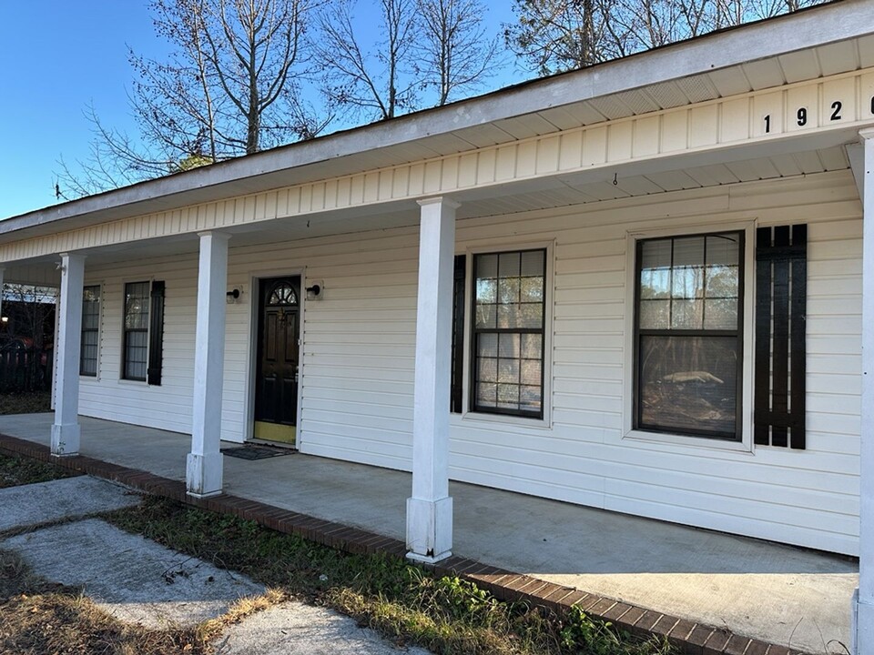 1926 Neptune Dr in Augusta, GA - Building Photo