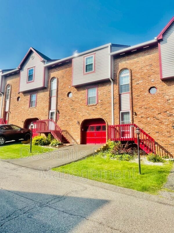 property at 2104 Timberglen Dr