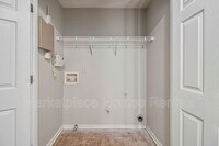 455 Barshay Dr photo'