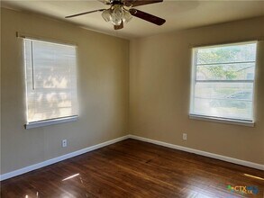 1317 Zephyr Rd in Killeen, TX - Building Photo - Building Photo