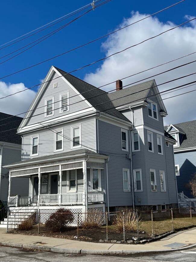 30 Antwerp St, Unit 1