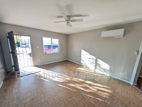 542 Alvarado Dr SE in Albuquerque, NM - Building Photo - Building Photo