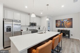 21460 Mount Sterling Ter in Sterling, VA - Building Photo - Building Photo