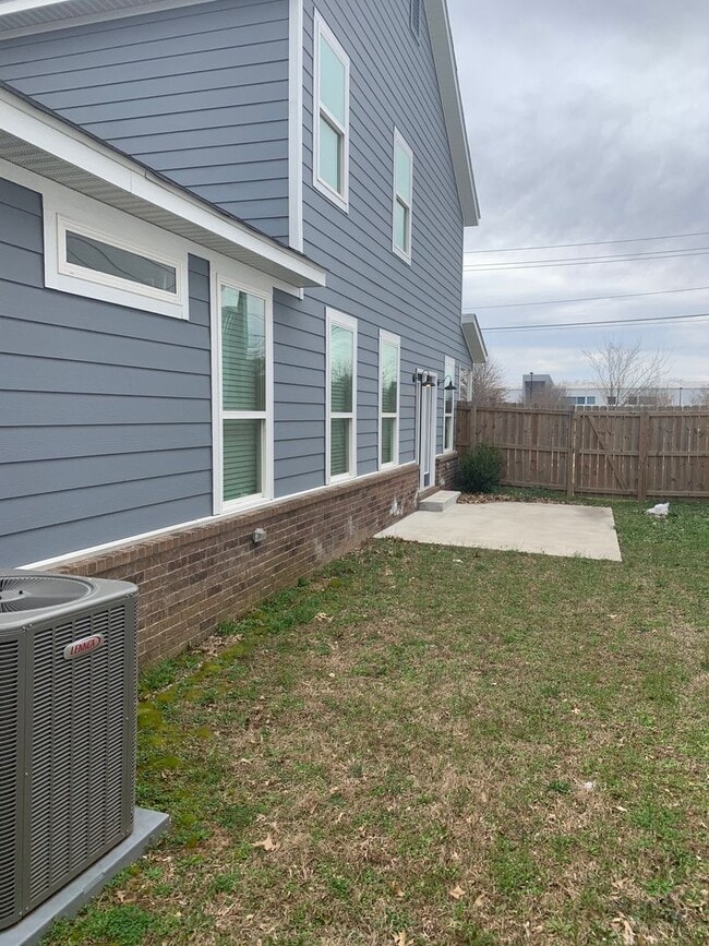 565 W Cato Springs Rd