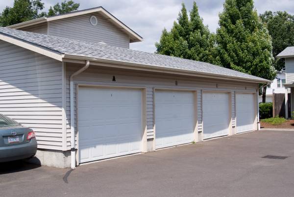 Brentwood Estates