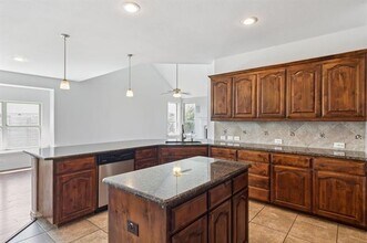 109 Oakmont Dr in Argyle, TX - Building Photo - Building Photo