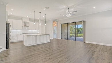 12822 Del Corso Loop in Bradenton, FL - Building Photo - Building Photo