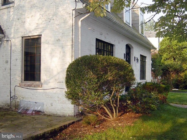 property at 4602 De Russey Pkwy