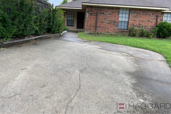 property at 8881 Marilyn Dr