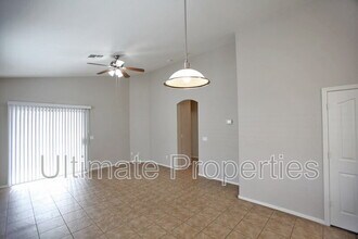 10151 W Hilton Ave in Tolleson, AZ - Building Photo - Building Photo