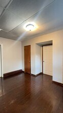 1307 Forest Ave in Knoxville, TN - Foto de edificio - Building Photo