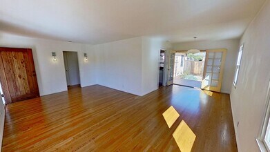 3076 Calle Fresno in Santa Barbara, CA - Building Photo - Building Photo