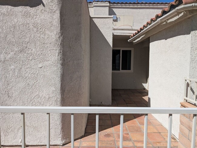 14858 Clubhouse Dr in Helendale, CA - Building Photo - Building Photo