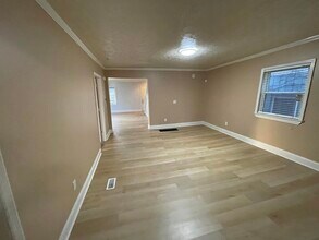 332 E Lincoln St in Dayton, OH - Building Photo - Building Photo