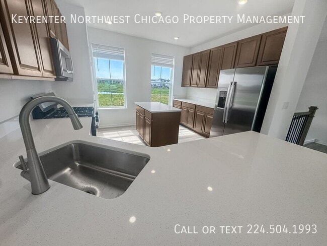 12301 Tinsley St in Huntley, IL - Building Photo - Building Photo