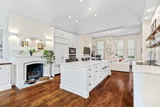 57 Monmouth St in Brookline, MA - Building Photo - Building Photo