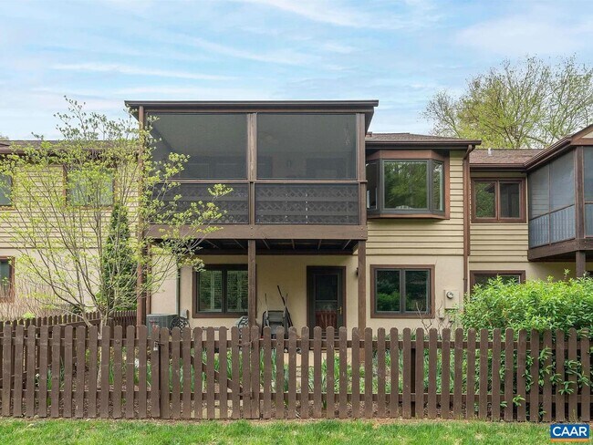 1303 Branchlands Dr in Charlottesville, VA - Building Photo - Building Photo