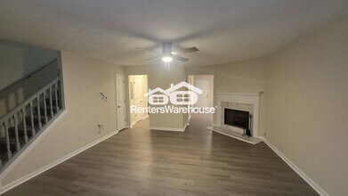 2177 Wind Gate Ct in Lithonia, GA - Foto de edificio - Building Photo