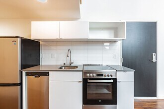 Thomas Street Lofts in Seattle, WA - Foto de edificio - Interior Photo