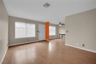 2248 Short Pine Dr in Las Vegas, NV - Building Photo - Building Photo