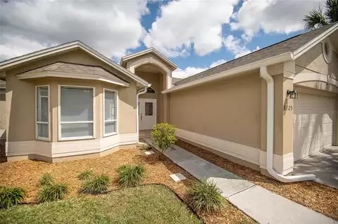 8725 Scandinavia Blvd in Lakeland, FL - Foto de edificio - Building Photo