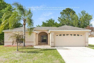 627 Parakeet Ct in Kissimmee, FL - Building Photo