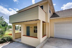 1036 Tierra Ln in Fort Collins, CO - Building Photo
