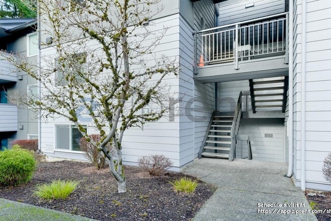 property at 12707 NE 116th St